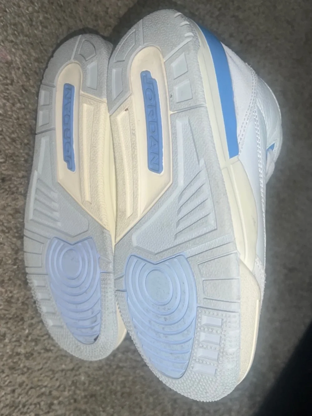 Jordan 3 Retro UNC Blue sneakers